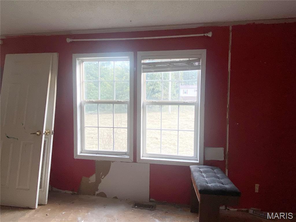 30865 Sterling Road Property Photo 3