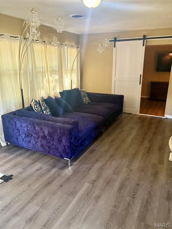 25 Dale Allen Drive Property Photo 2