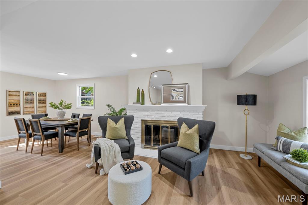 6870 Foxcroft Drive Property Photo 7