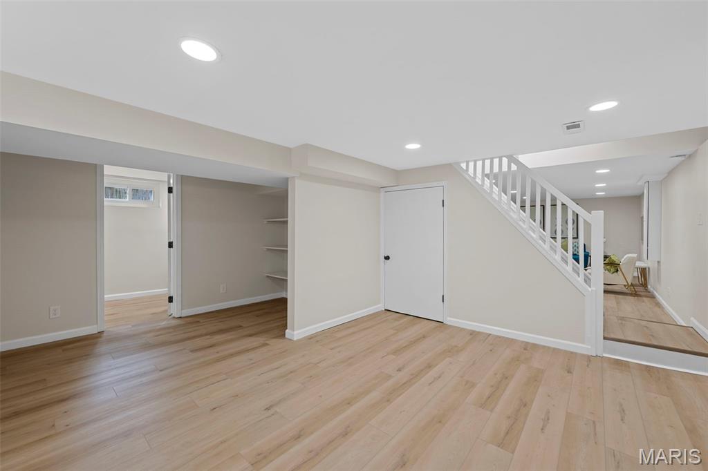 6870 Foxcroft Drive Property Photo 25