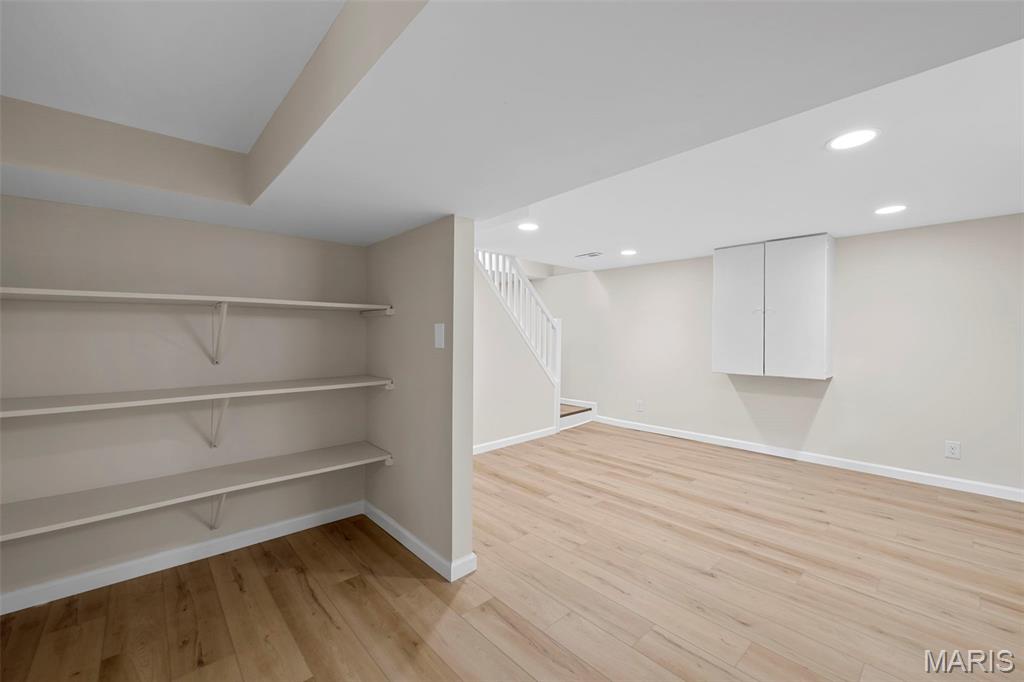 6870 Foxcroft Drive Property Photo 26