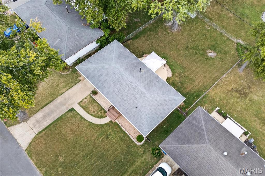 125 Sally Drive Property Photo 3