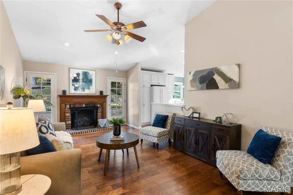 505 Treetop Village Drive Property Photo 5