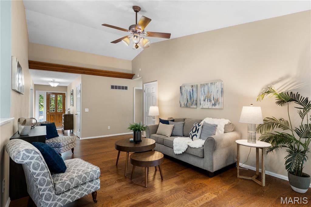 505 Treetop Village Drive Property Photo 6