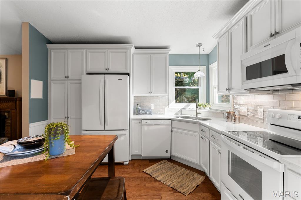 505 Treetop Village Drive Property Photo 12