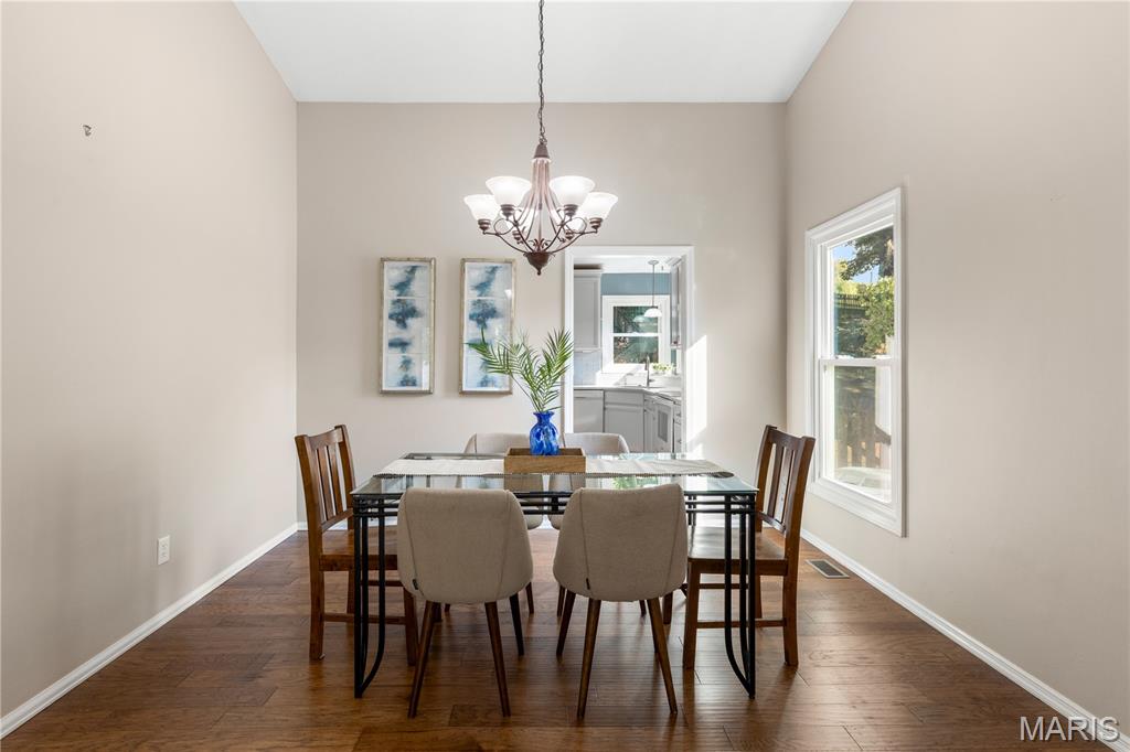 505 Treetop Village Drive Property Photo 14