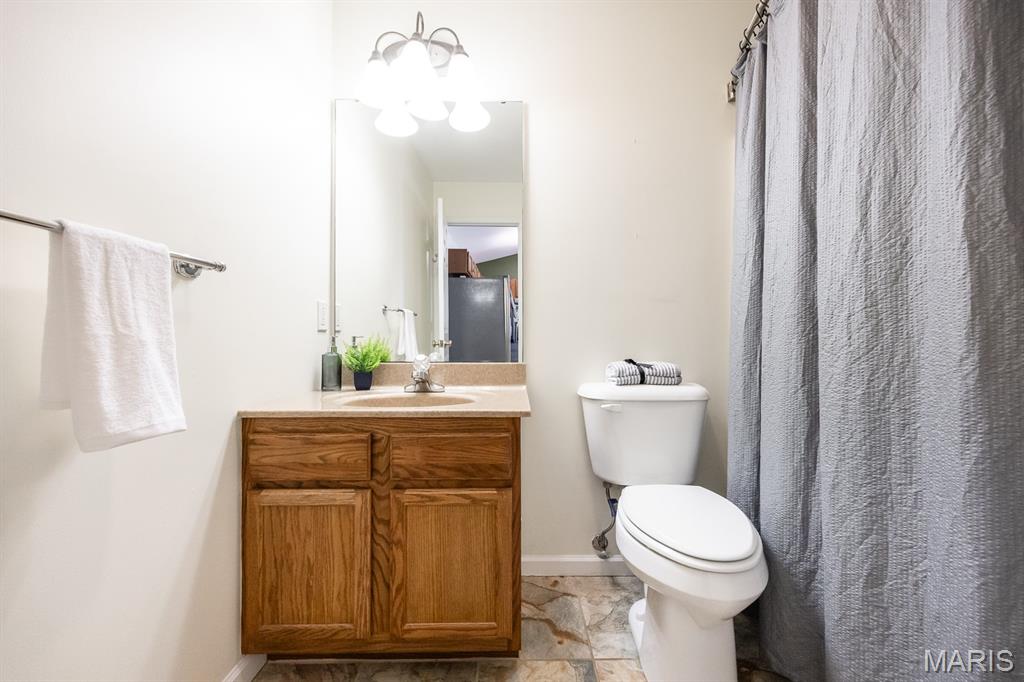 10904 Kentfield Drive Property Photo 9