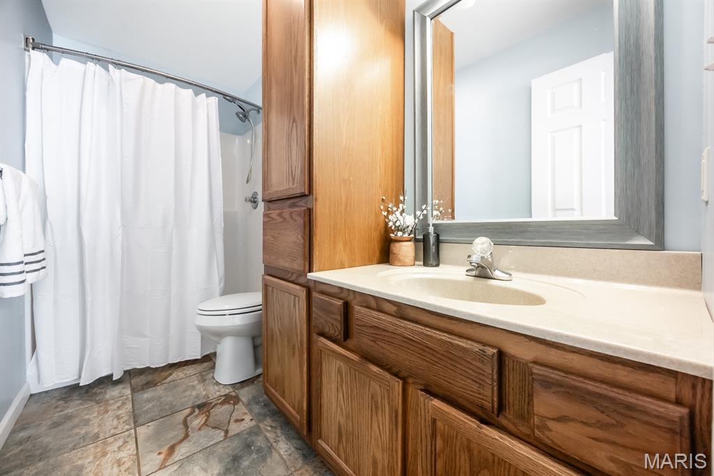 10904 Kentfield Drive Property Photo 12