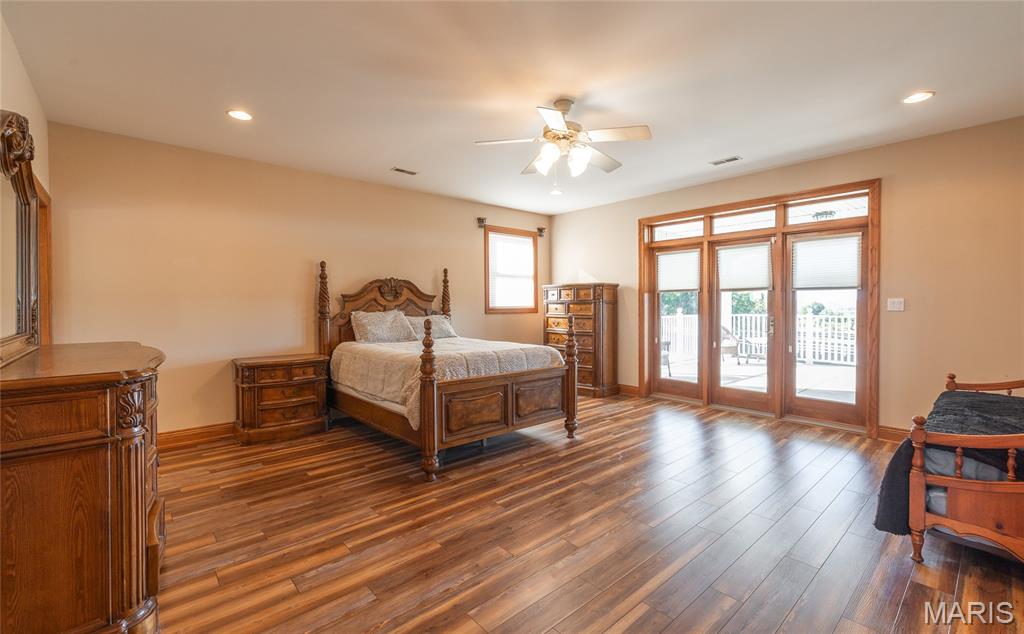 1575 Madison 220 Property Photo 50