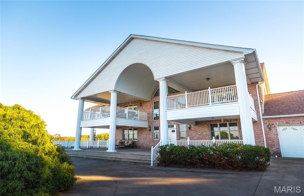 1575 Madison 220 Property Photo 84