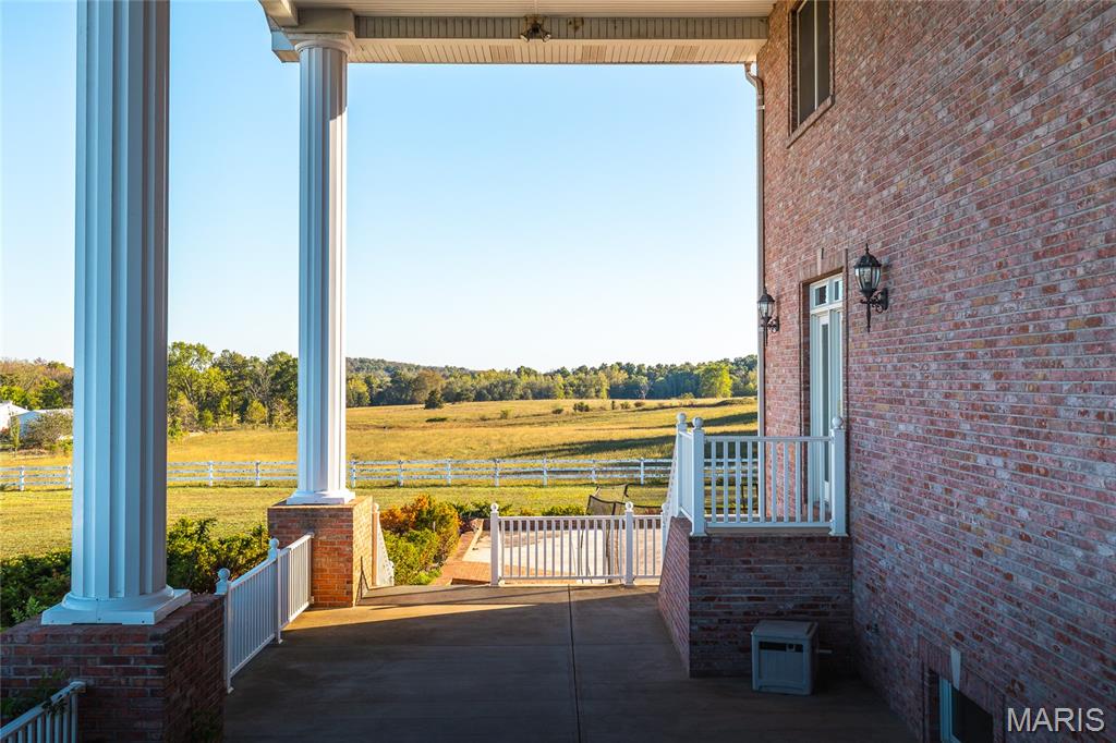 1575 Madison 220 Property Photo 85