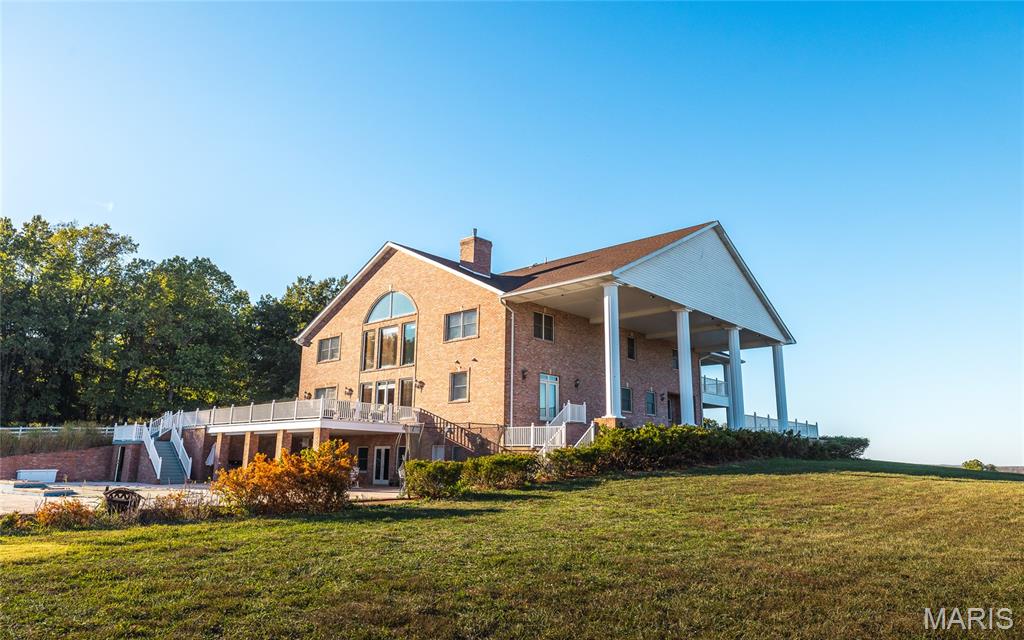 1575 Madison 220 Property Photo 88