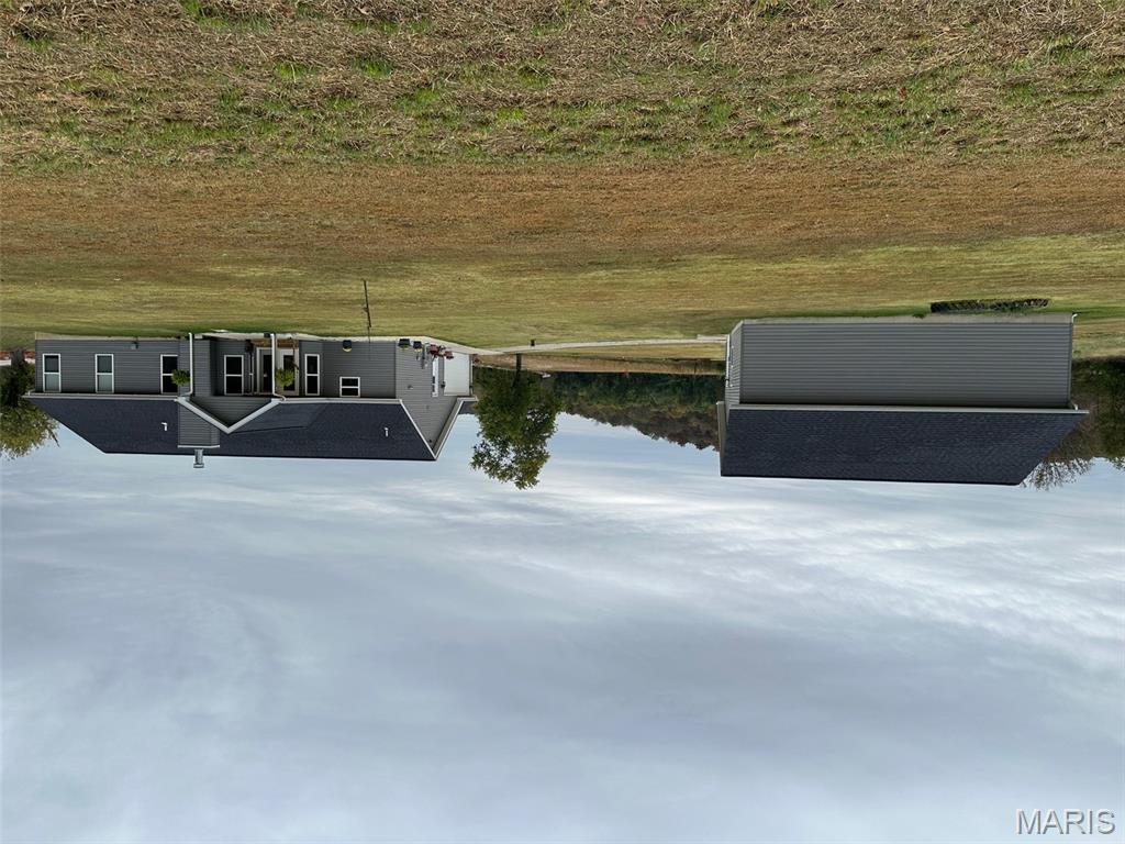 1067 Highway F Property Photo 7