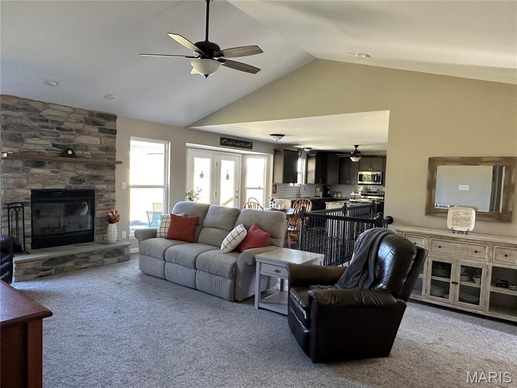 1067 Highway F Property Photo 10