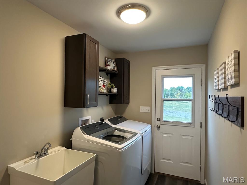 1067 Highway F Property Photo 17