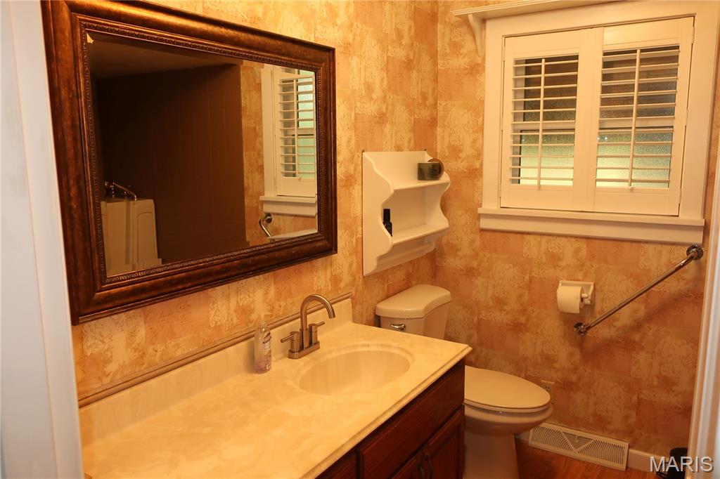 7860 Old State Route 21 Property Photo 15