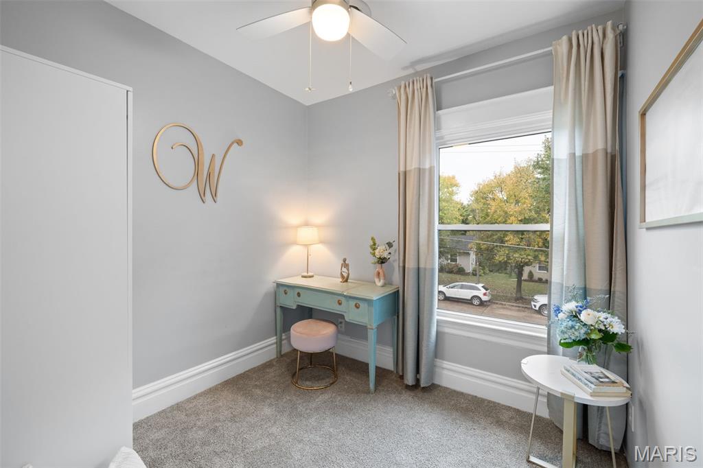 2855 Laclede Station Road Property Photo 19