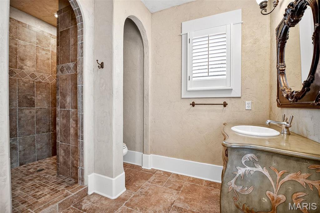 1042 Wings Road Property Photo 30