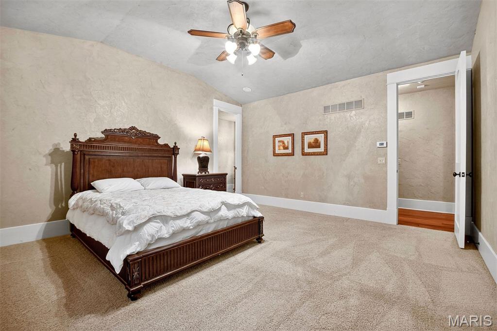 1042 Wings Road Property Photo 31
