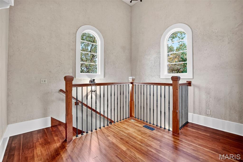 1042 Wings Road Property Photo 42