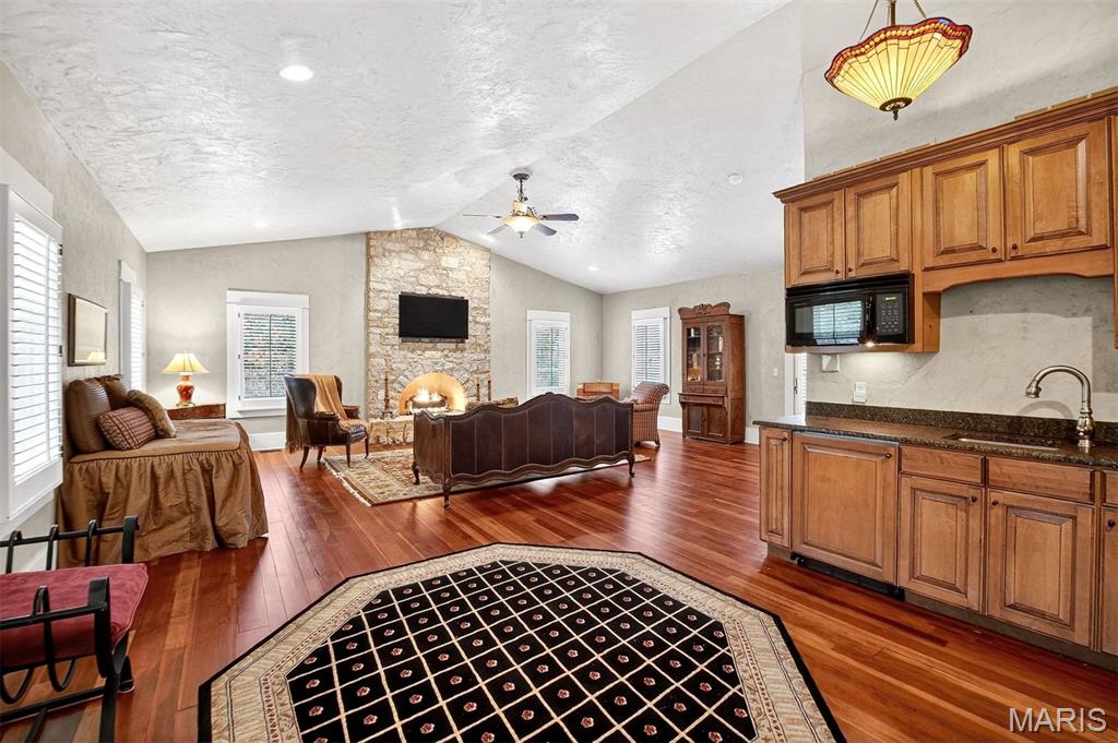 1042 Wings Road Property Photo 46