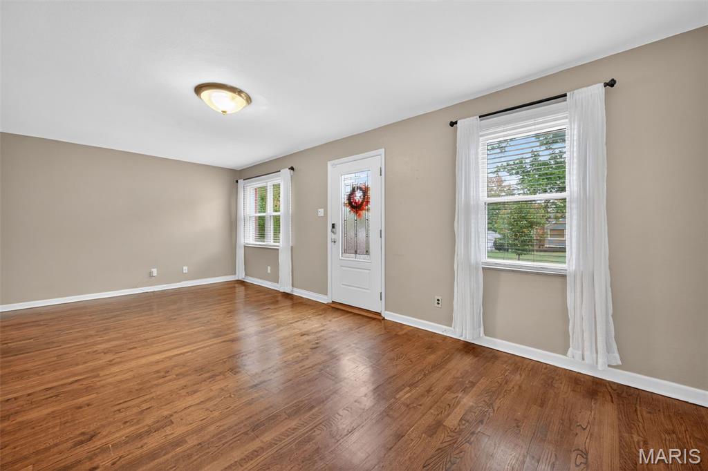 1235 Charlane Court Property Photo 8