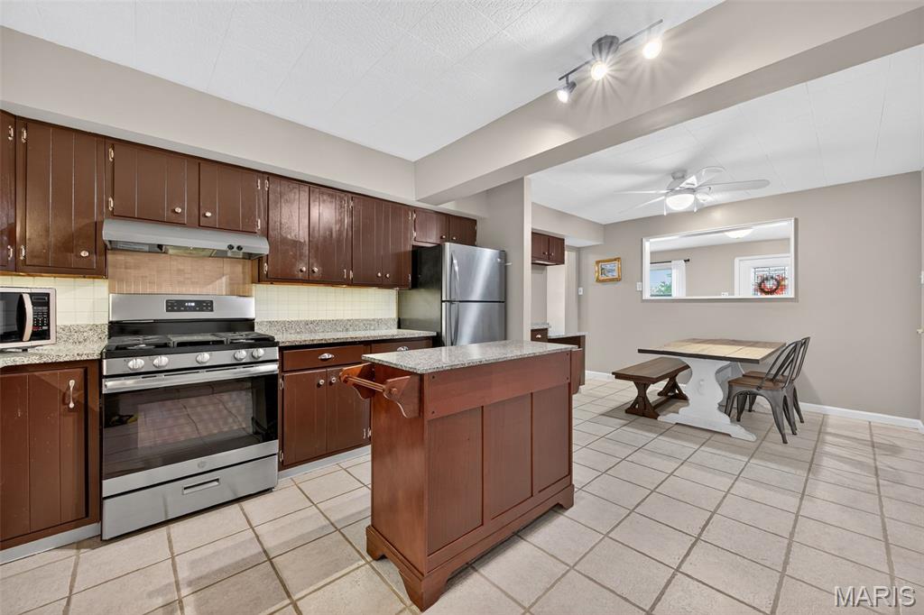 1235 Charlane Court Property Photo 16