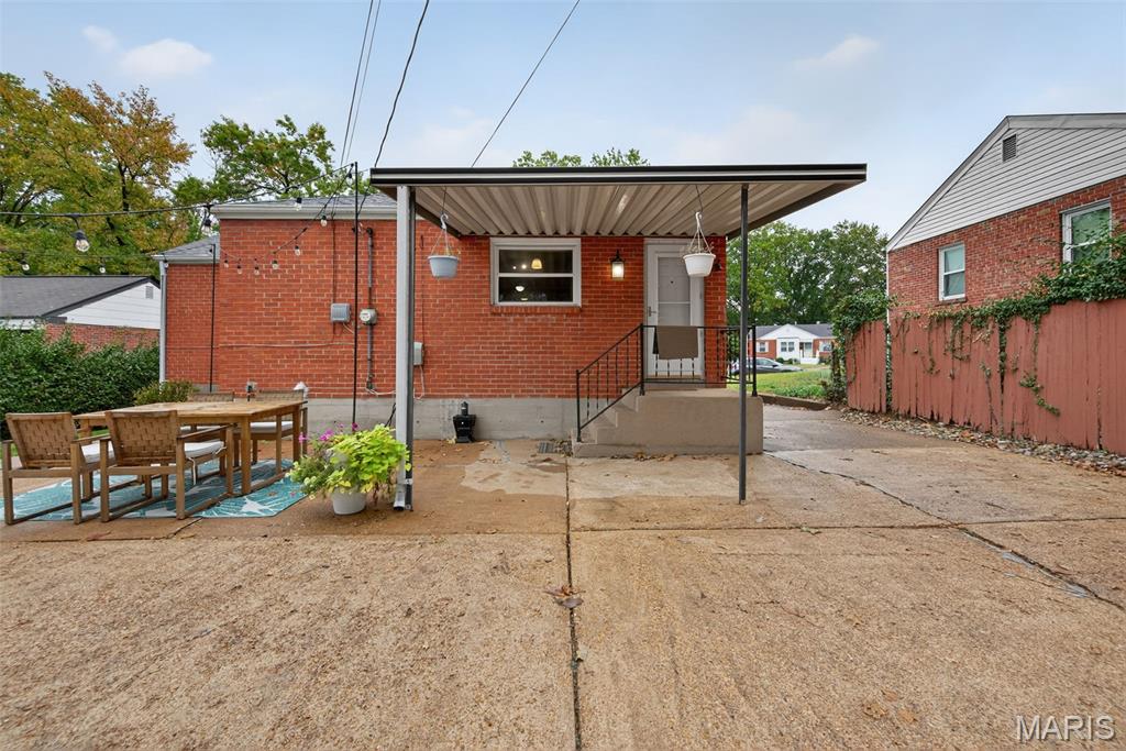 1235 Charlane Court Property Photo 35