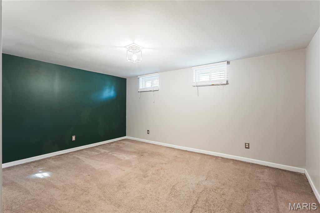 363 Novara Drive Property Photo 21