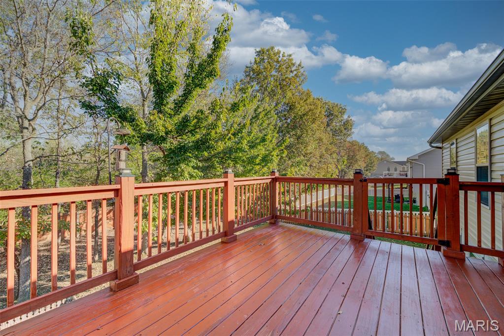 113 Auburn Court Property Photo 3