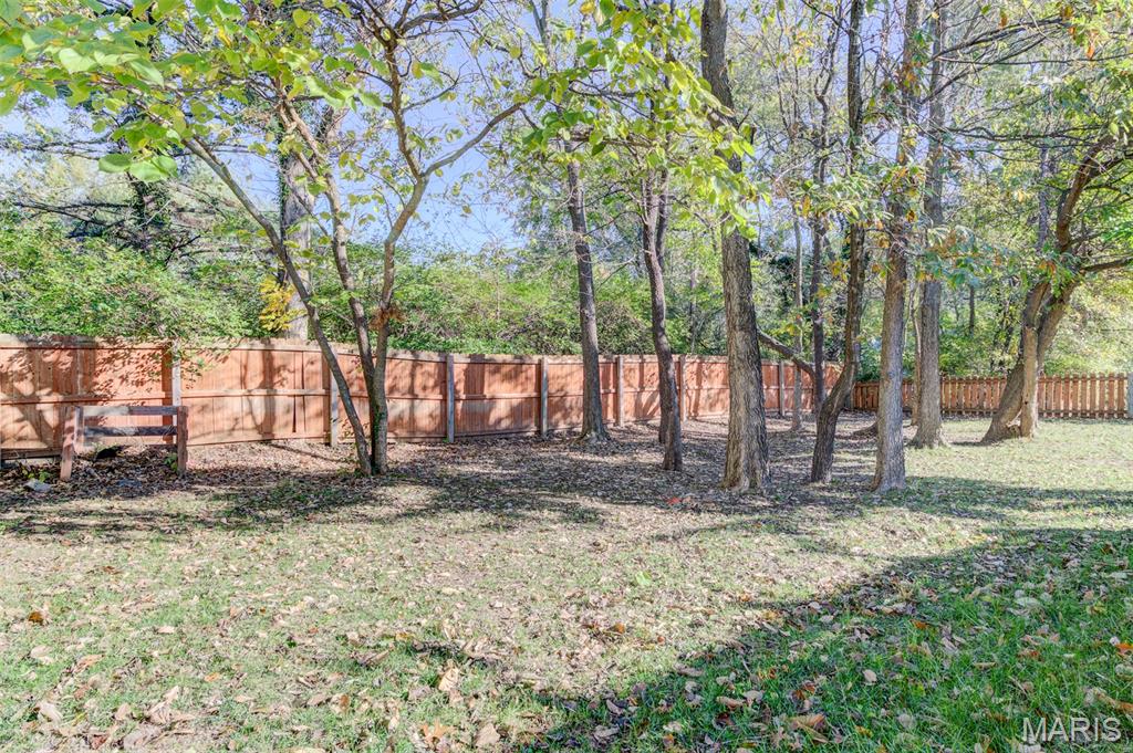 113 Auburn Court Property Photo 4