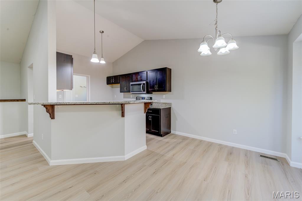 113 Auburn Court Property Photo 12