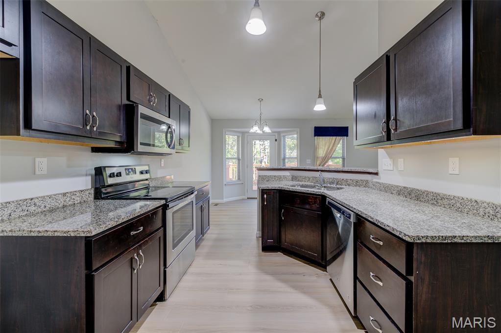 113 Auburn Court Property Photo 13