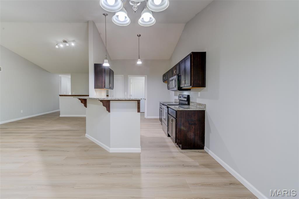 113 Auburn Court Property Photo 15