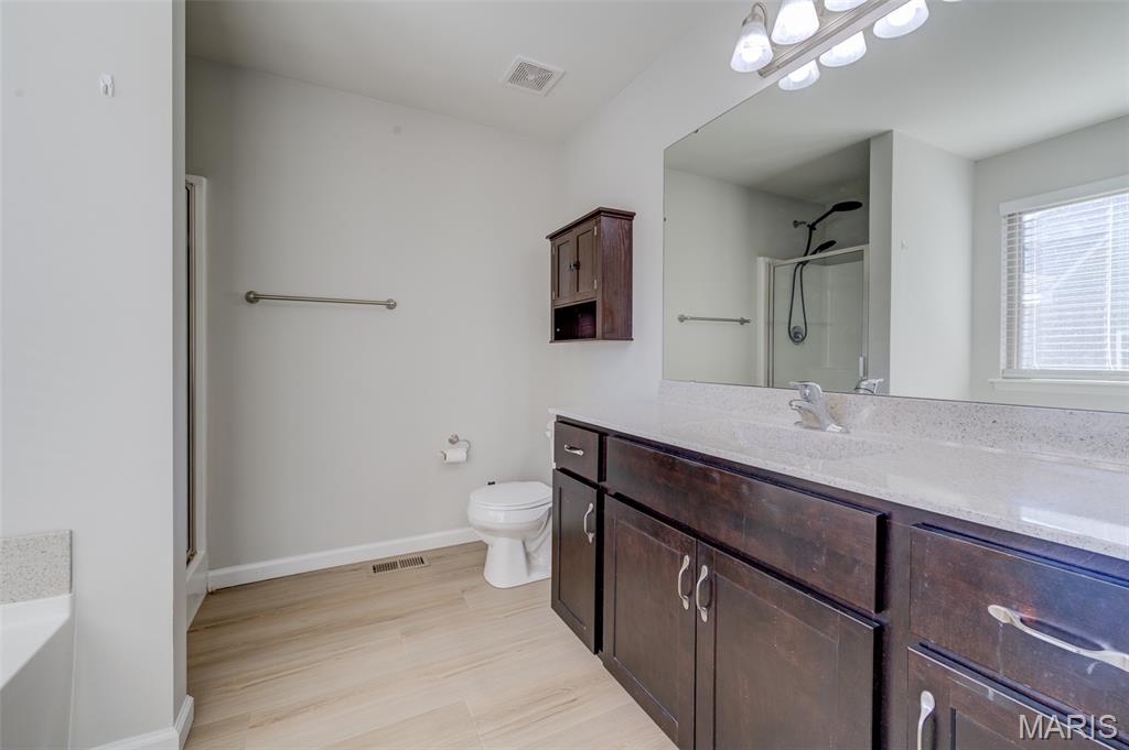 113 Auburn Court Property Photo 21