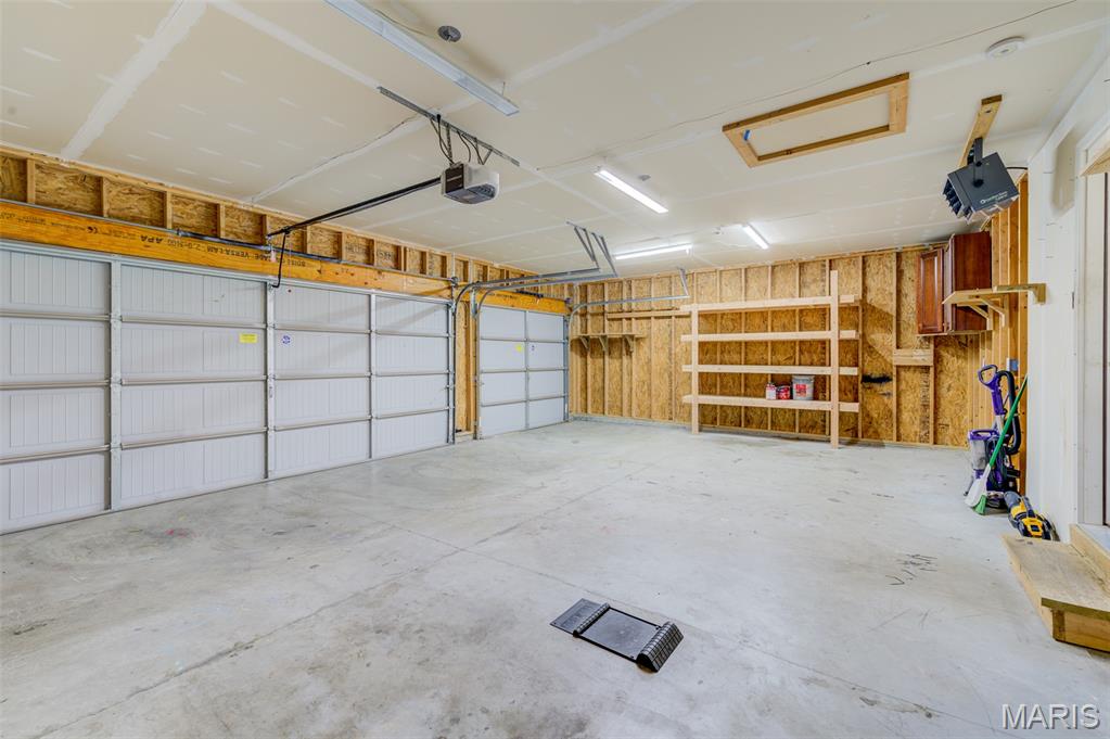 113 Auburn Court Property Photo 35