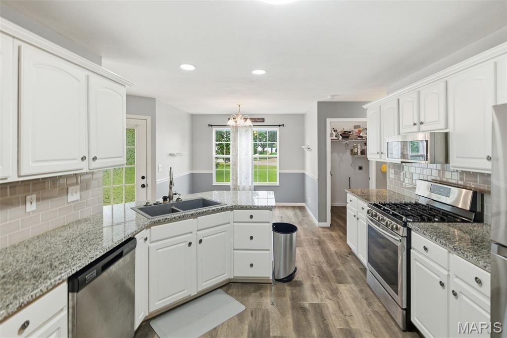 967 Hidden Cove Property Photo 9