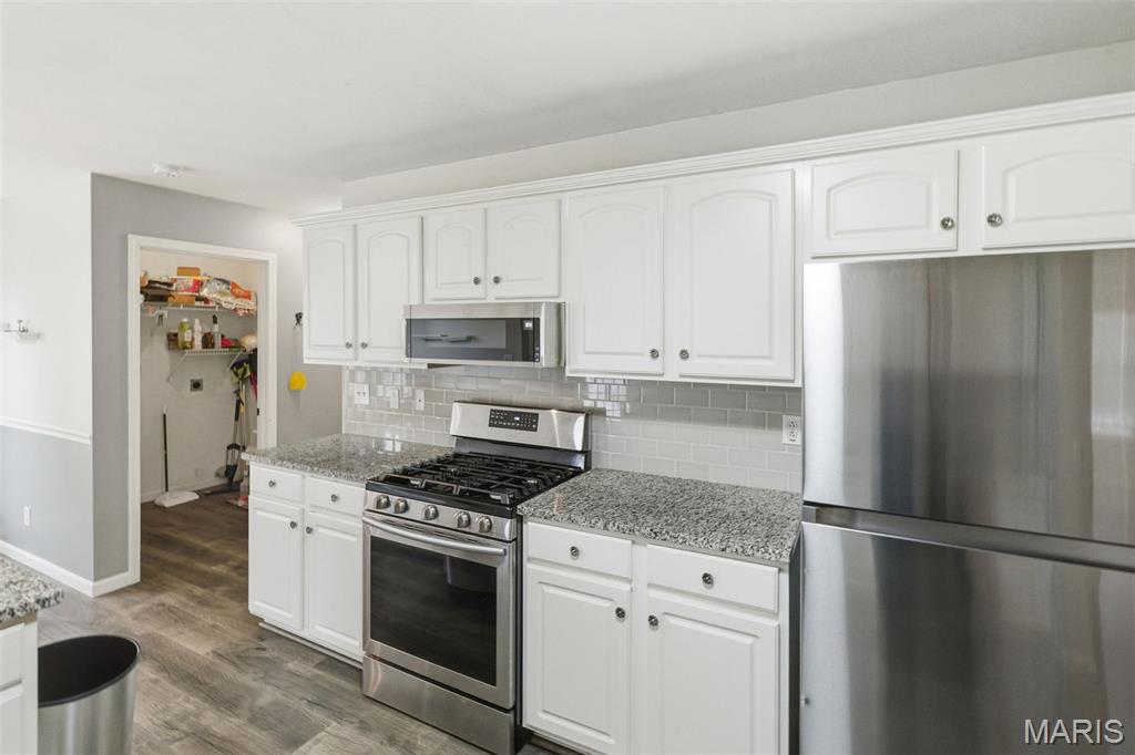 967 Hidden Cove Property Photo 10