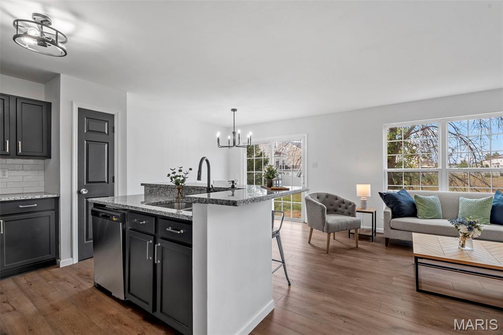 397 Montclair Tower Drive Property Photo 5