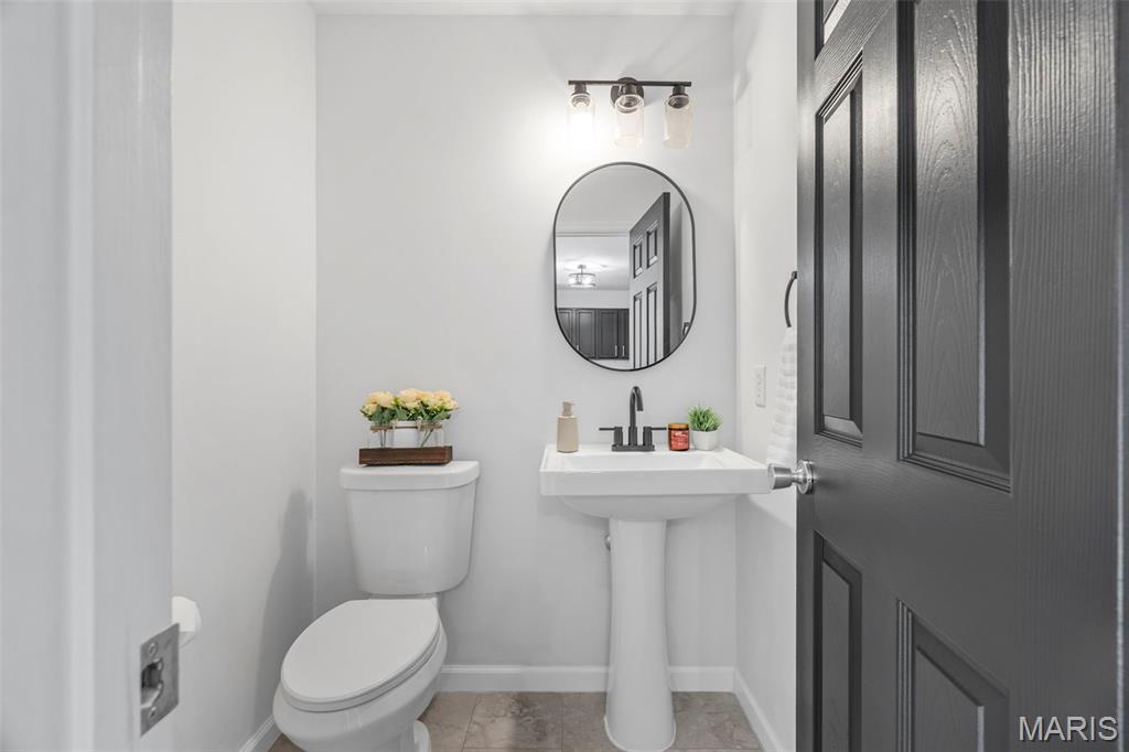 397 Montclair Tower Drive Property Photo 14