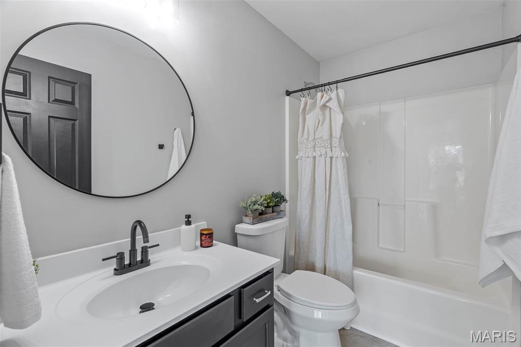 397 Montclair Tower Drive Property Photo 26