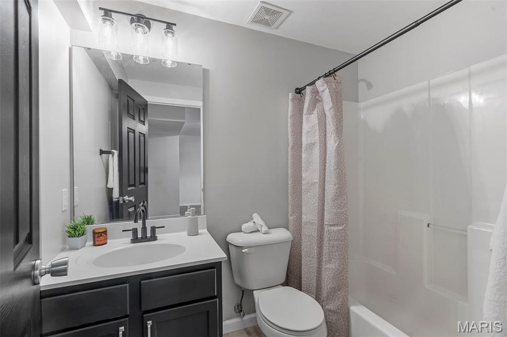 397 Montclair Tower Drive Property Photo 30