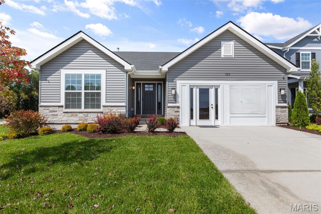 2 Aspen At Grove At Grant's Trail Manors Property Photo 4