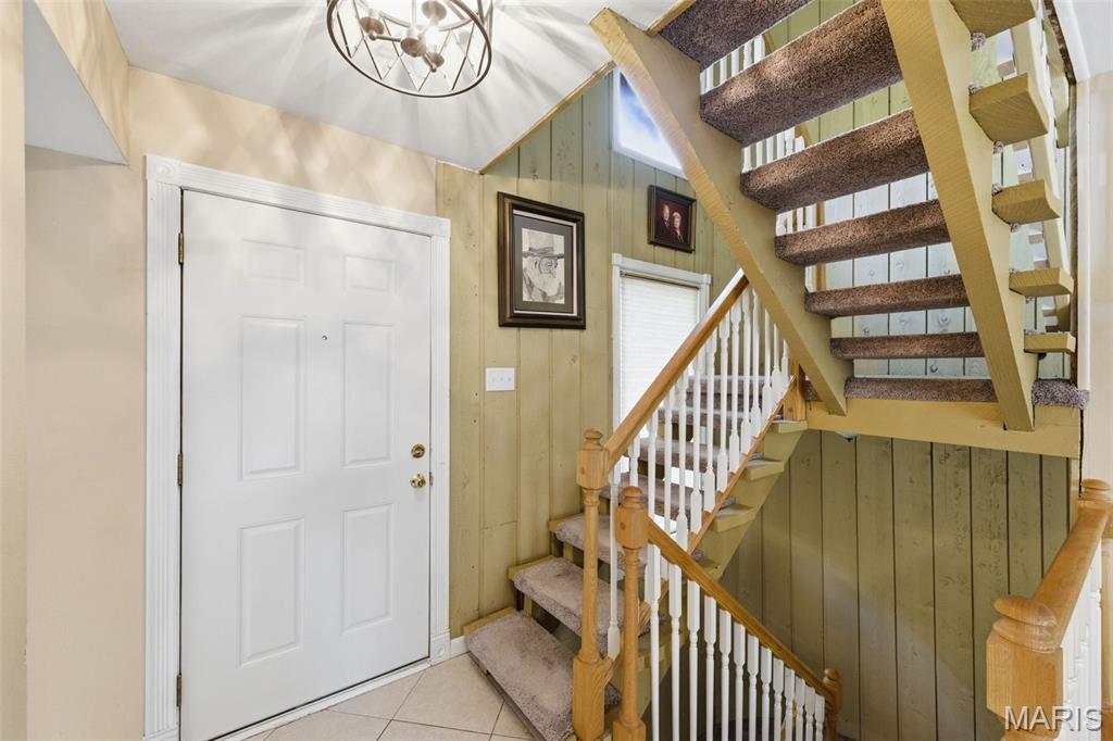 5788 Westphalia Lane Property Photo 3