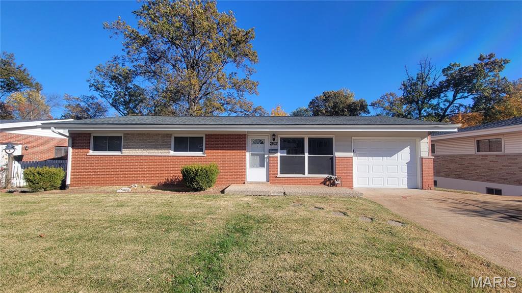 2432 Chaucer Avenue Property Photo 1