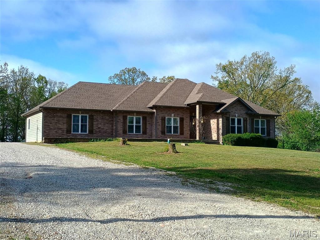 345 County Road 5015 Property Photo 5