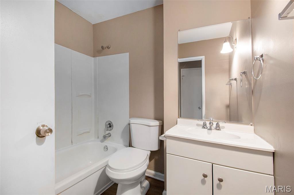4327 Sulla Drive Property Photo 12
