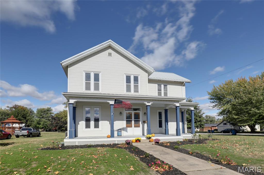 800 White Street Property Photo 1