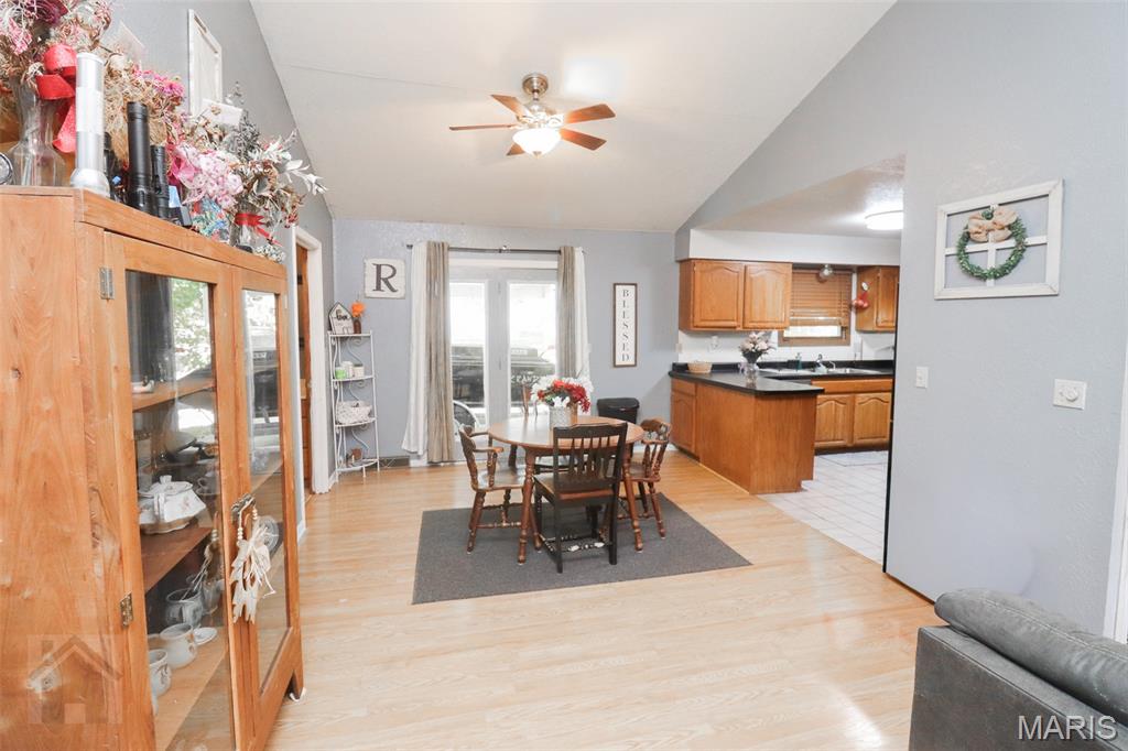105 Oakdale Circle Property Photo 8