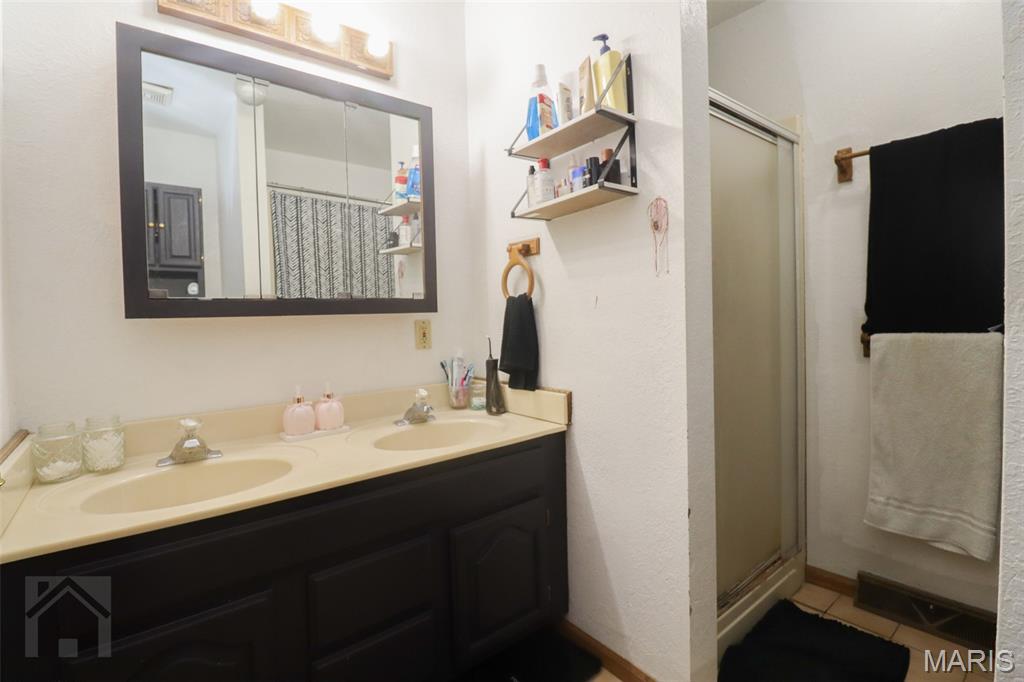 105 Oakdale Circle Property Photo 18